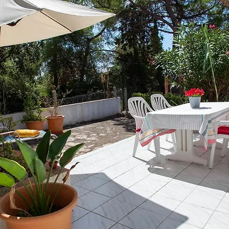 Holiday home Andrea *
